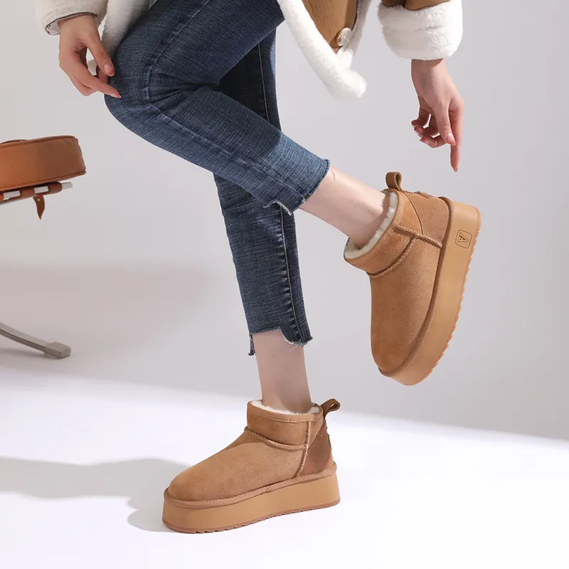 O.L Snow Boots Women's-10