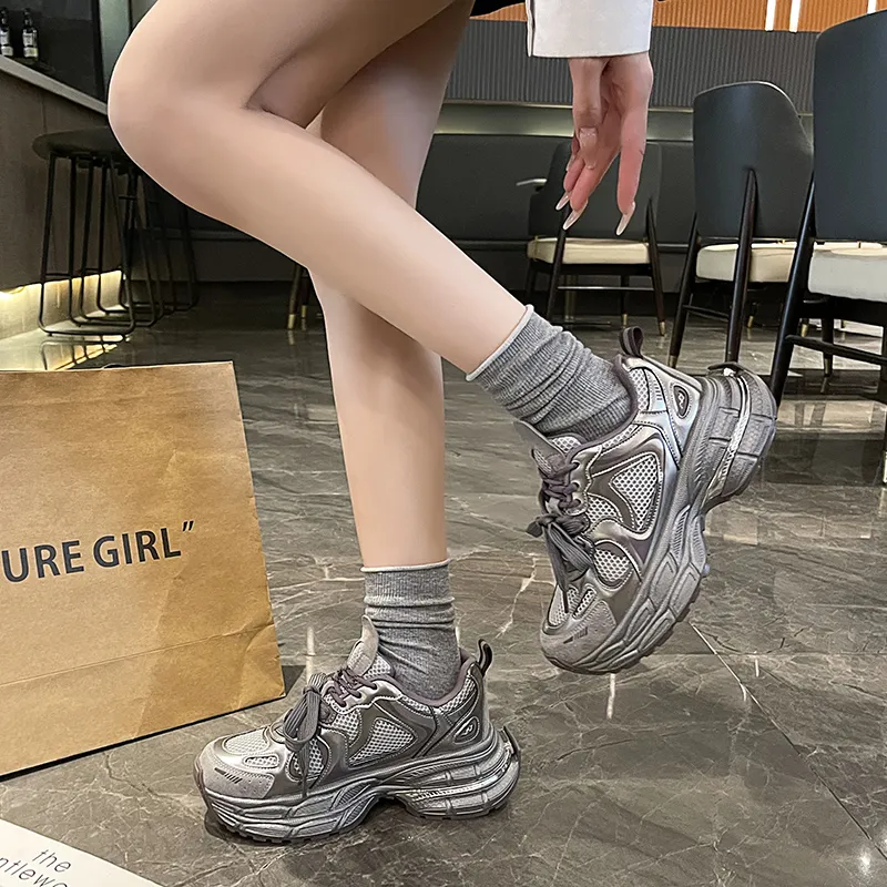 O.L Low-Top Chunky Sneakers Women's-5