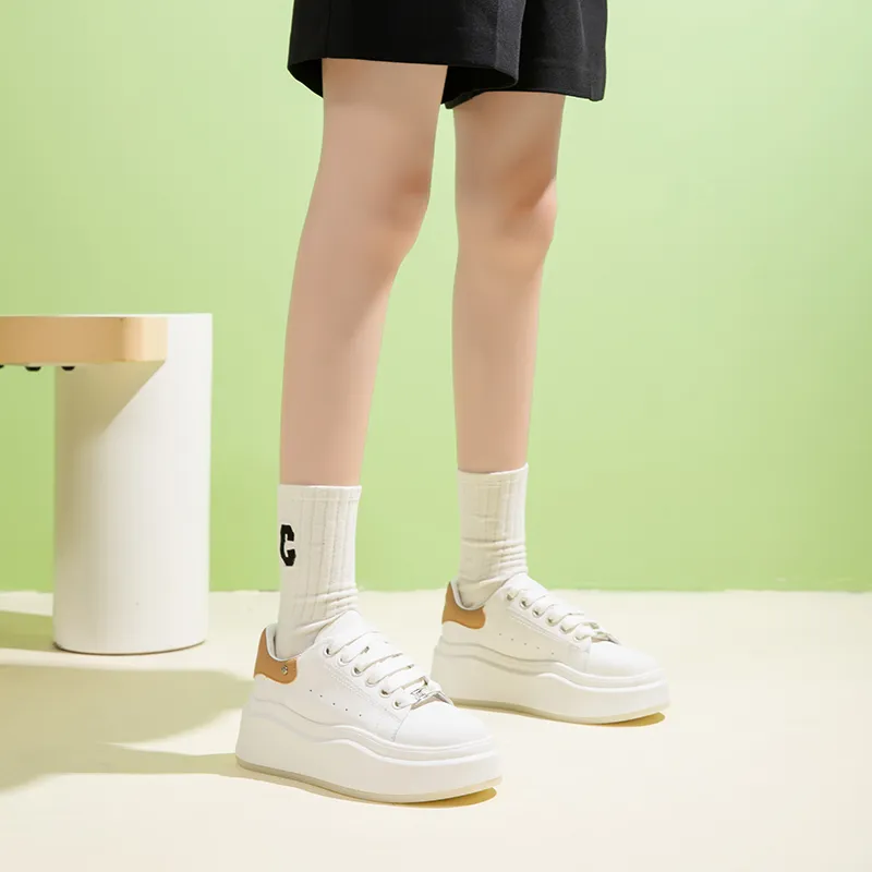 O.L Anti-Slip Wear-Resistant Lightweight Breathable Low-Top Skateboard Shoes Women's-3