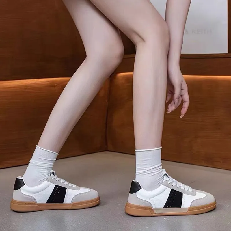 O.L Abrasion Resistant Low Top Skateboard Shoes Women's-4
