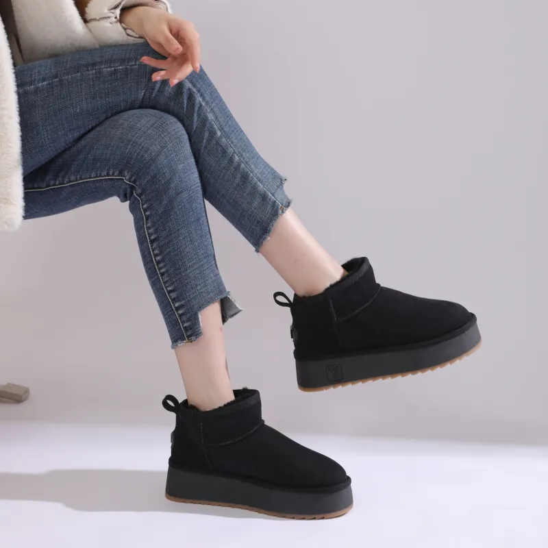 O.L Snow Boots Women's-25