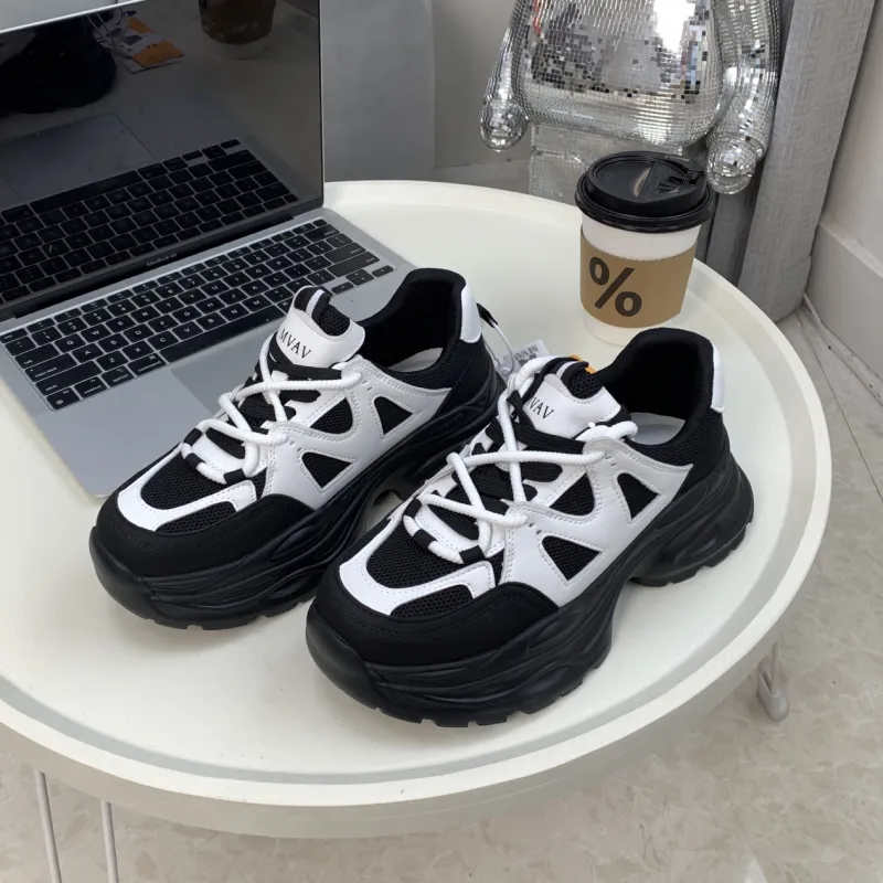 O.L Low Top Chunky Sneakers Women's Black-3