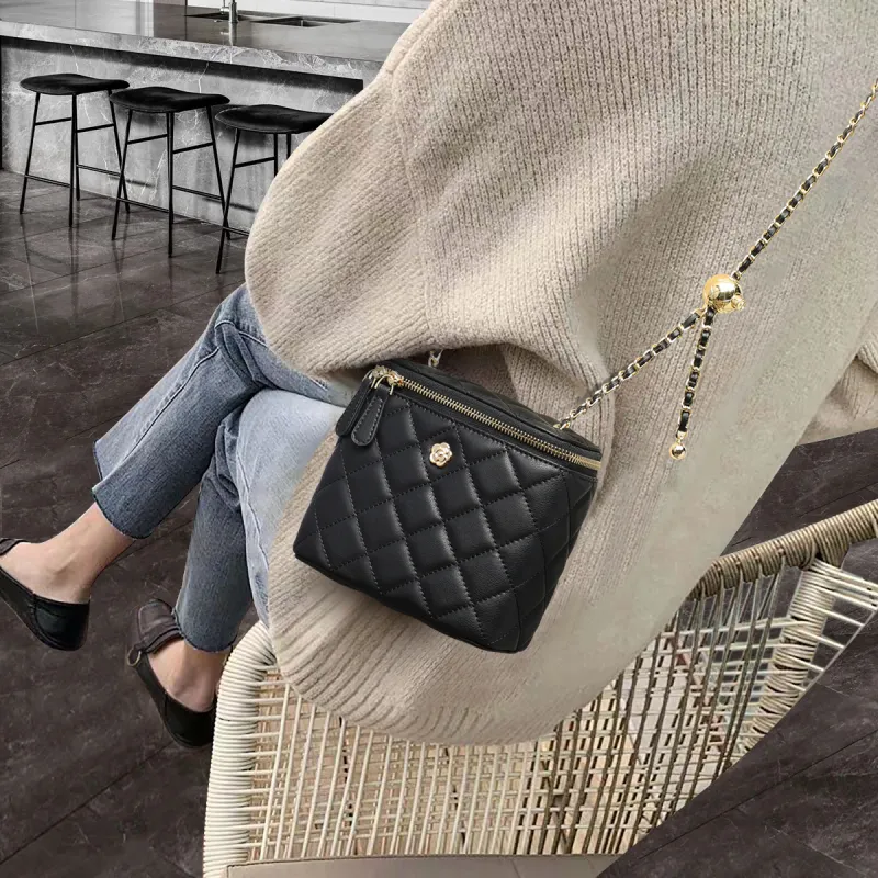 PT'SON Cow Leather Handbag Shoulder Bag Crossbody Bag Bucket Bag Box Bag Regular Women's Black-9