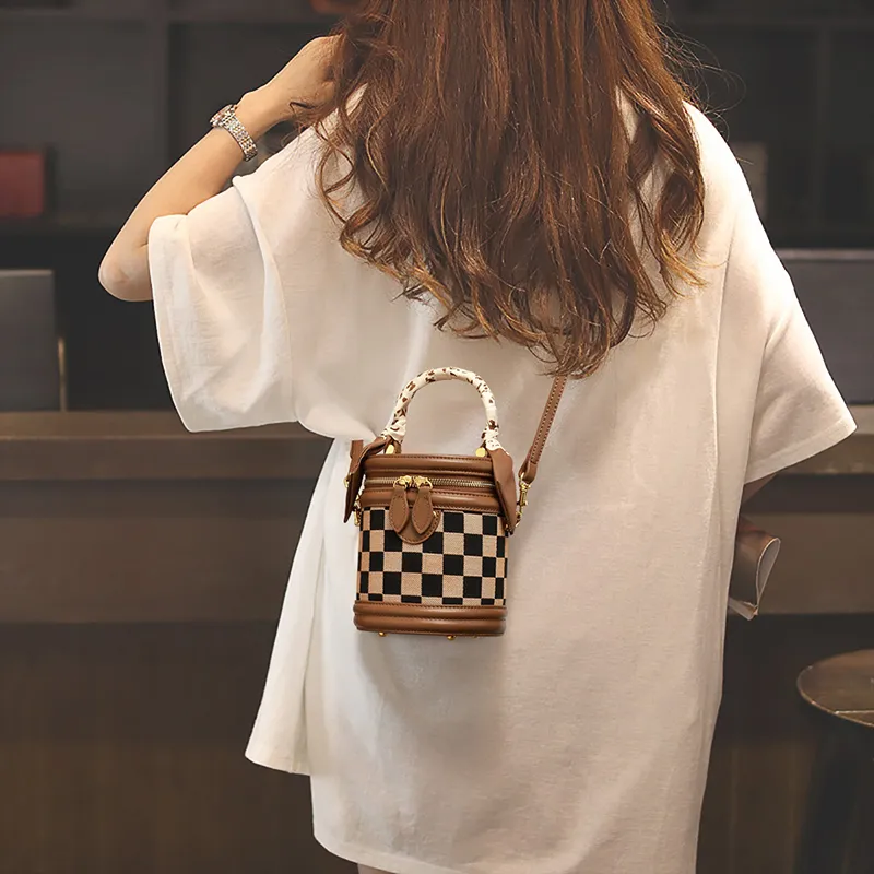 PT'SON Canvas With Synthetic Leather Canvas Bag, Shoulder Bag, Crossbody Bag Regular Women's Square Brown-1
