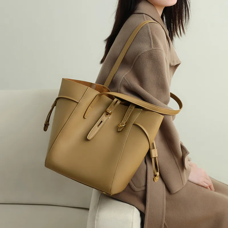 PT'SON Cow Leather With Synthetic Leather Tote Bag, Shoulder Bag, Handbag Women's Elderberry Brown/Khaki-1