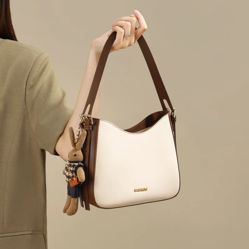 PT'SON Cow Leather With Synthetic Leather Shoulder Bag Shoulder Bag Bucket Bag Women's Ecru Coffee-1