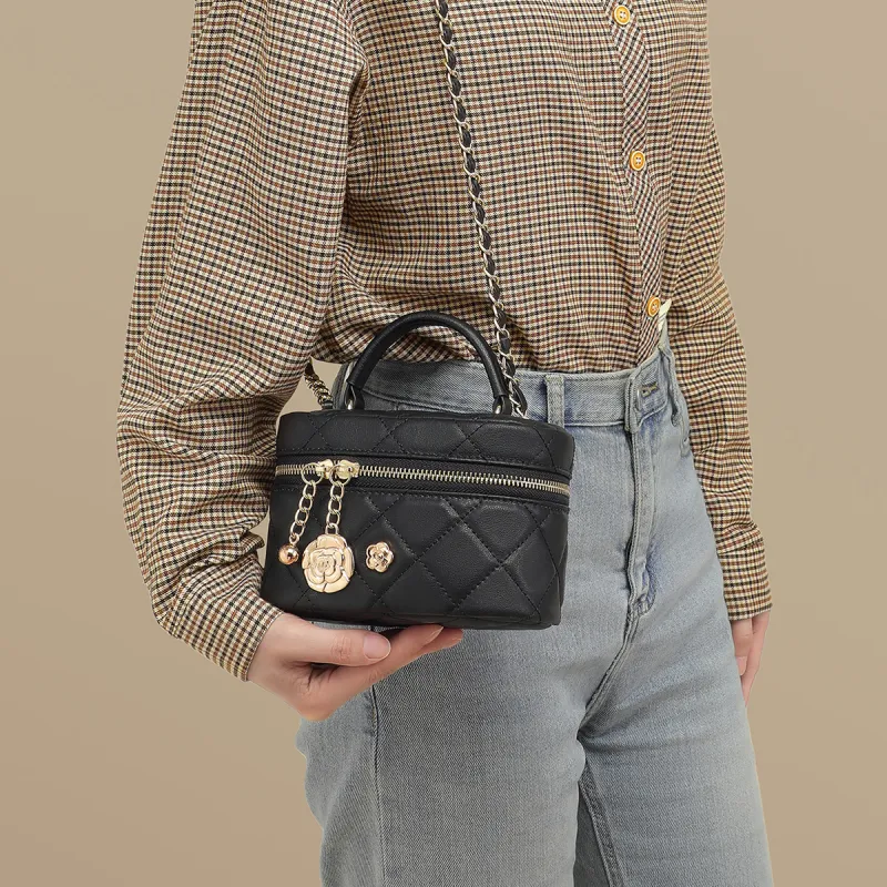 PT'SON Cow Leather Handbag Shoulder Bag Crossbody Bag Bucket Bag Box Bag Regular Women's Black-4