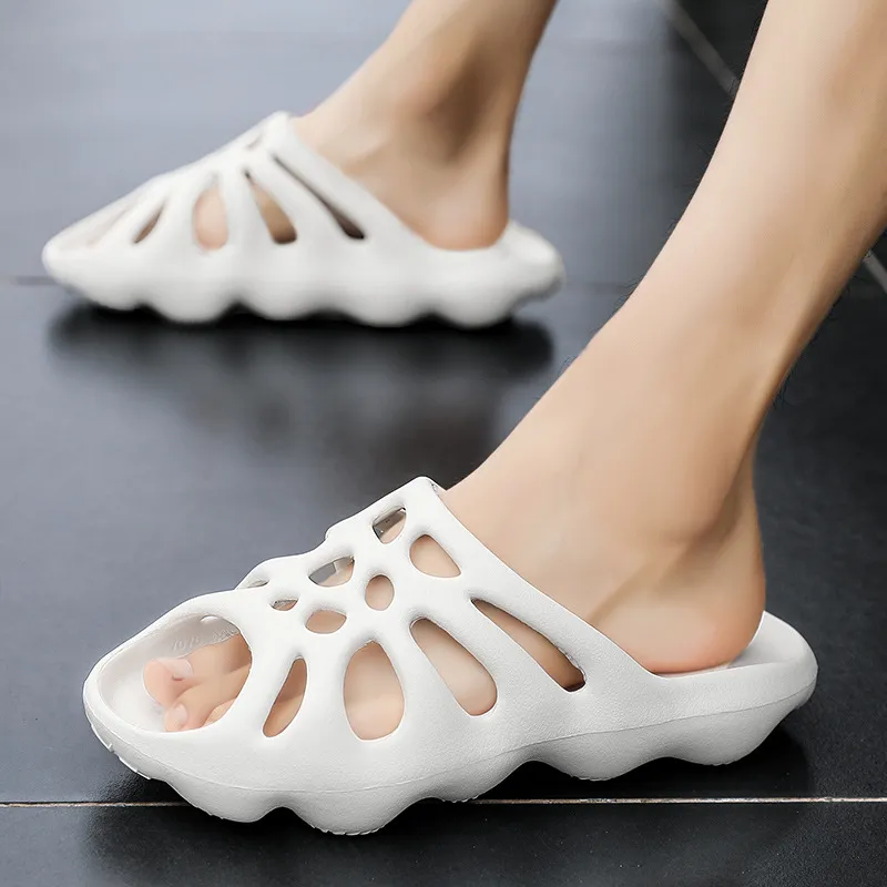 YEGGY Slippers / Home Slippers-1