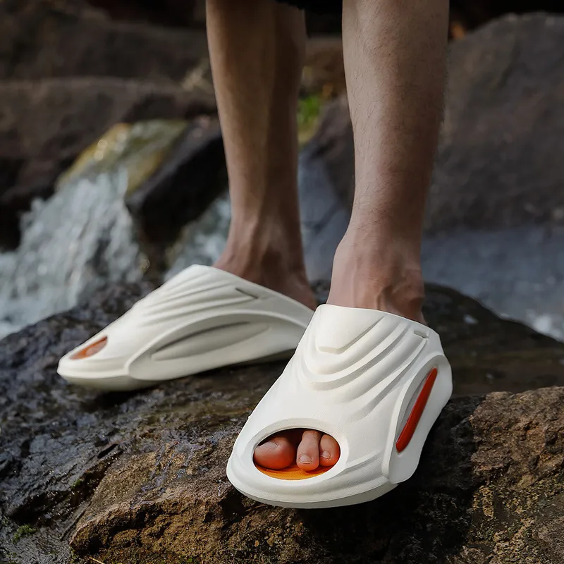 YEGGY Slippers / Home Slippers-1