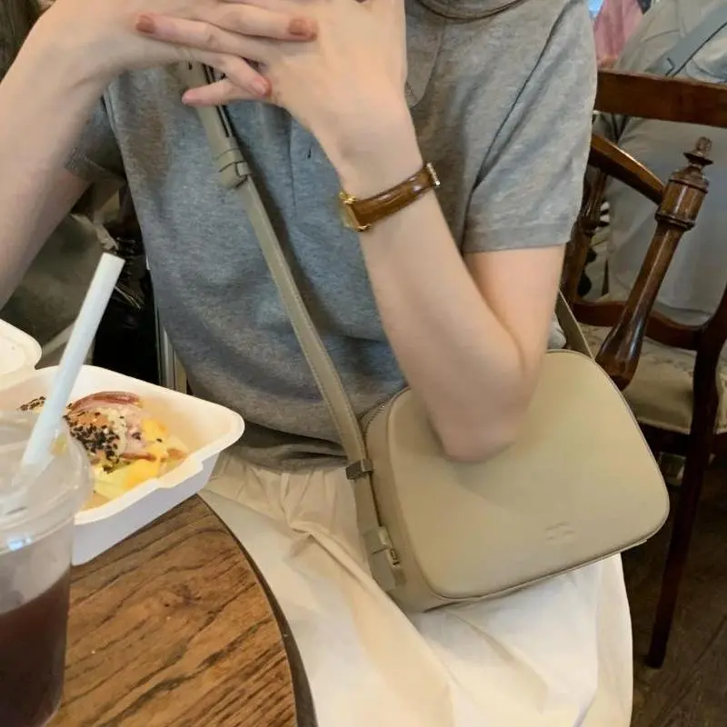 Shinpos Shoulder Bags-1