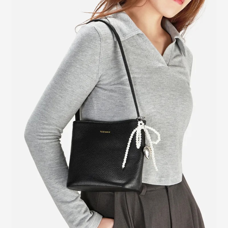 Teenmix Top Grain Cow Leather Shoulder Bag, Crossbody Bag, Bucket Bag, Shoulder Bag Regular Women's Black/Ecru/Red-7
