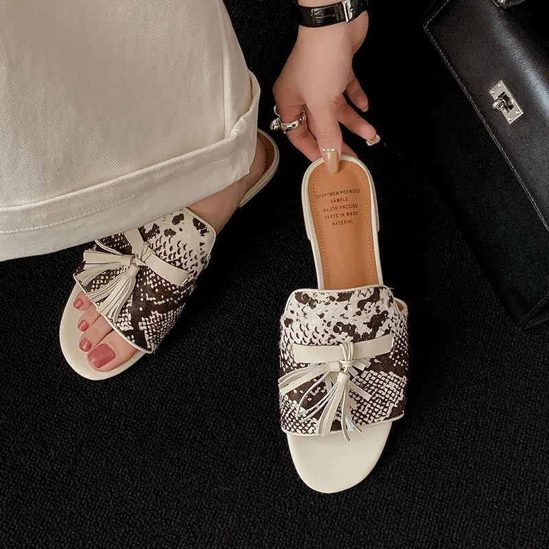 AIQINISHA TPR Sole Slip Resistant Slide Slippers Women's-1