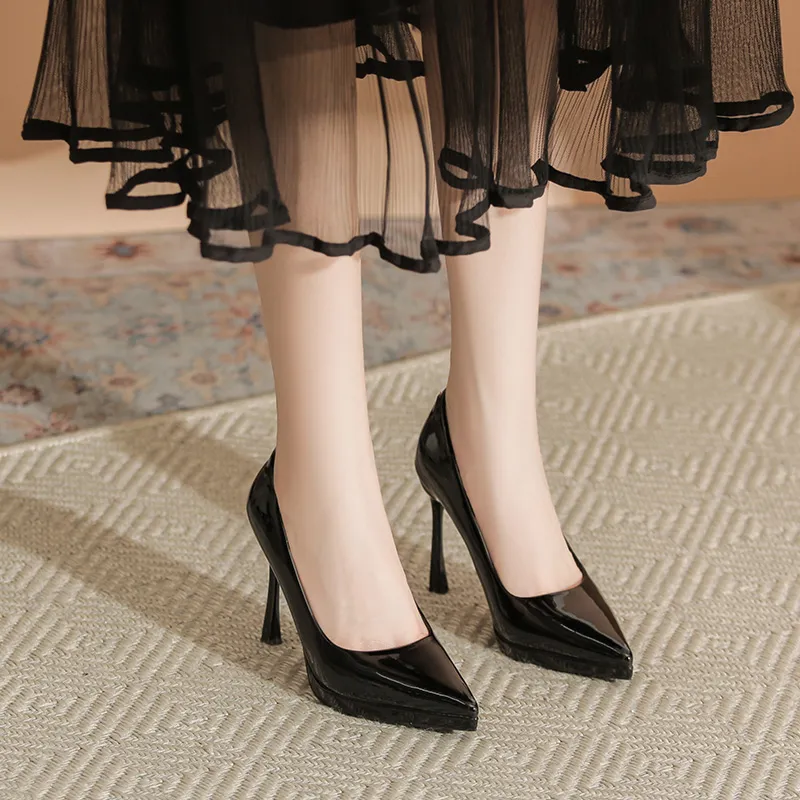 Varib Slim Heel High Heels Women's-6