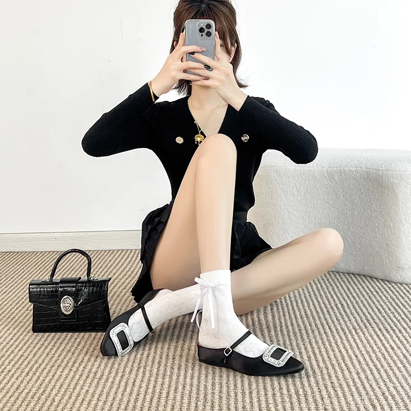 Varib Slip Resistant Odor Resistant Closed Toe Slippers Women's-5