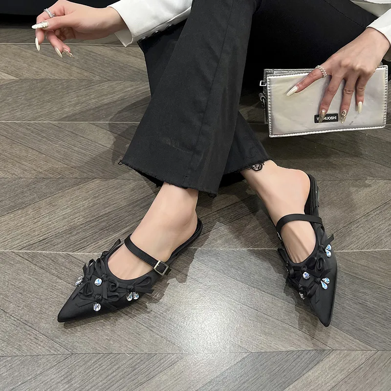Varib Slip Resistant Odor Resistant Closed Toe Slippers Women's-1