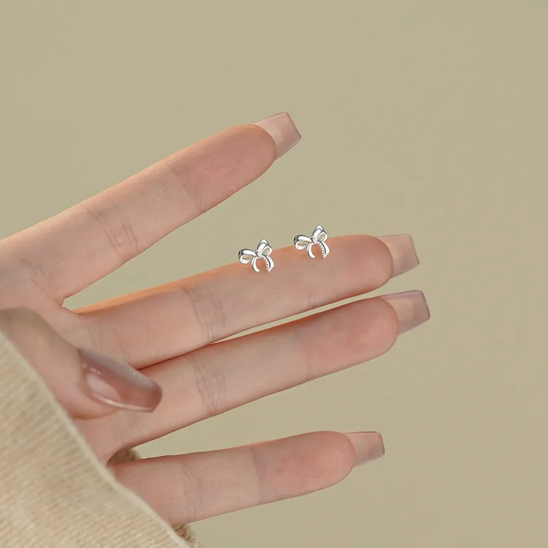 Hi There S999 Silver Stud Earrings Women's-2