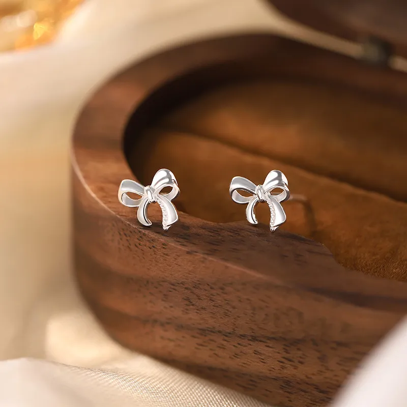 Hi There S999 Silver Stud Earrings Women's-3