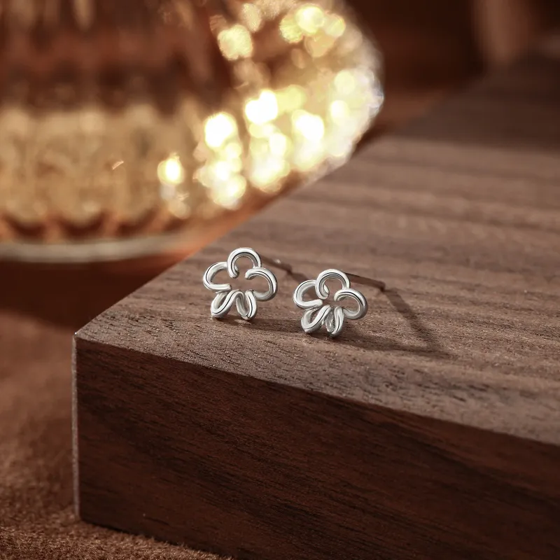 Hi There S999 Silver Stud Earrings Women's-1