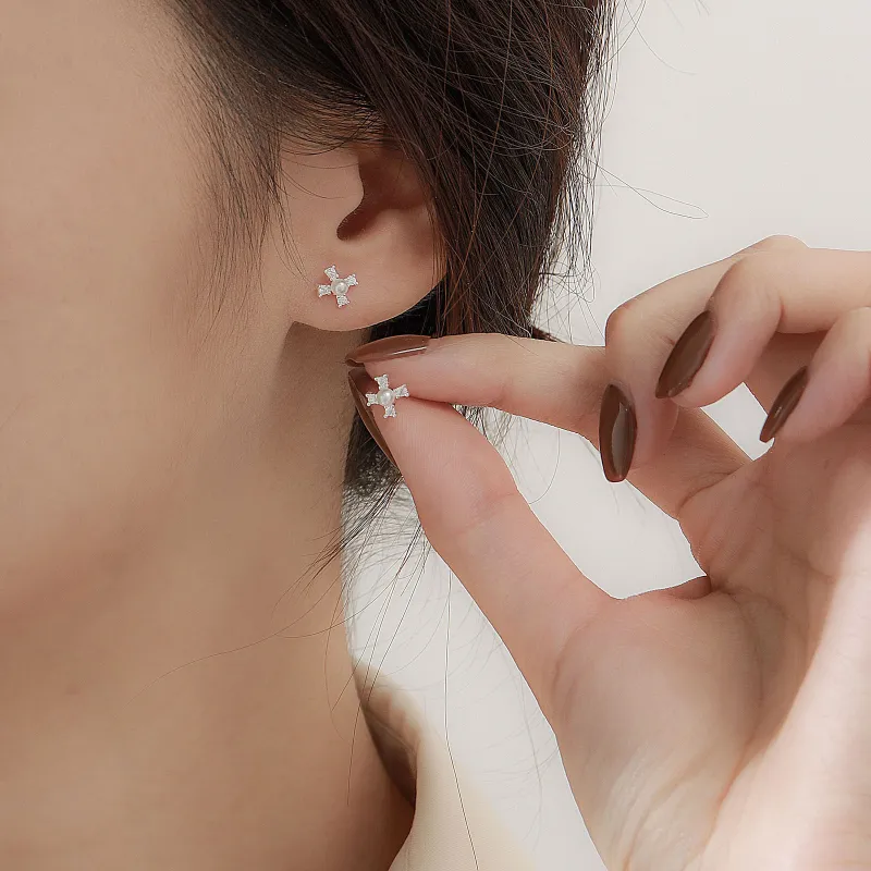 Hi There S999 Silver Stud Earrings Women's-3