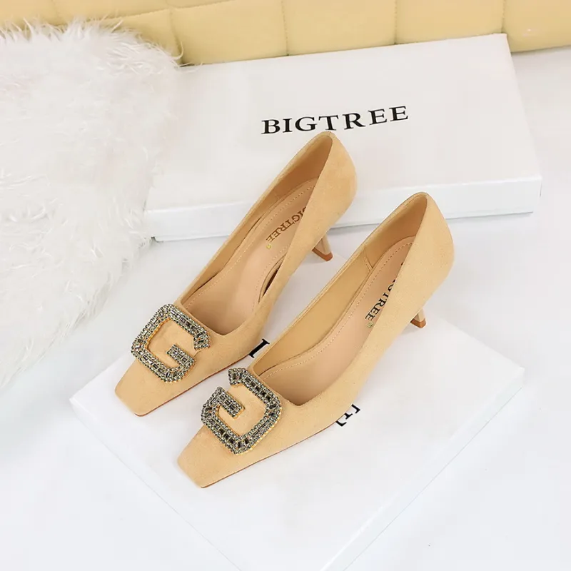 BIGTREE Slim Heel High Heels 6cm Women's-1