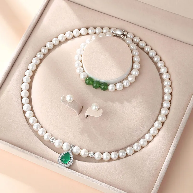 QIANCHANG Pearl Necklaces Women's-1