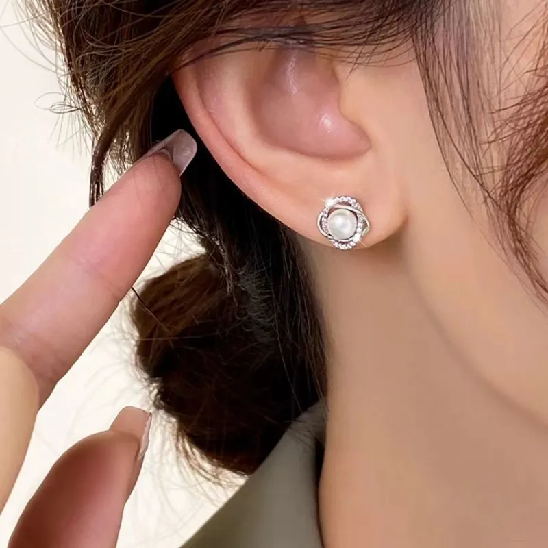 QIANCHANG Freshwater Pearl Stud Earrings Women's-1
