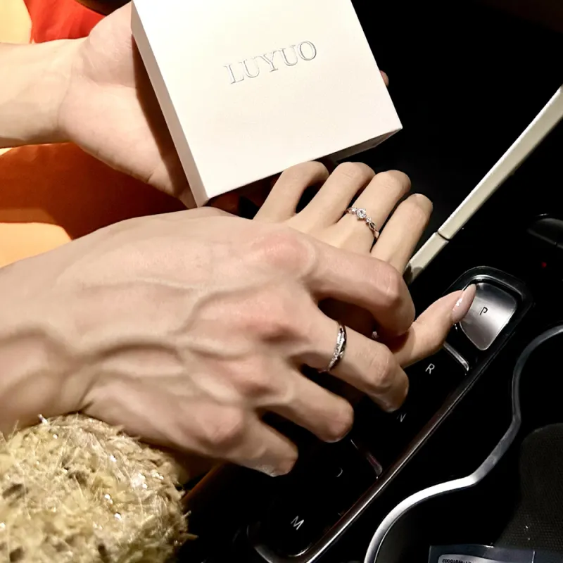 LUYUO Romantic Soft Ritual, Adjustable Opening Gift Box Sets Unisex-1