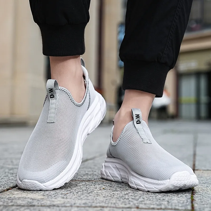 D&W Anti Slip And Wear Resistant Breathable Low Top Casual Running Shoes Unisex-9