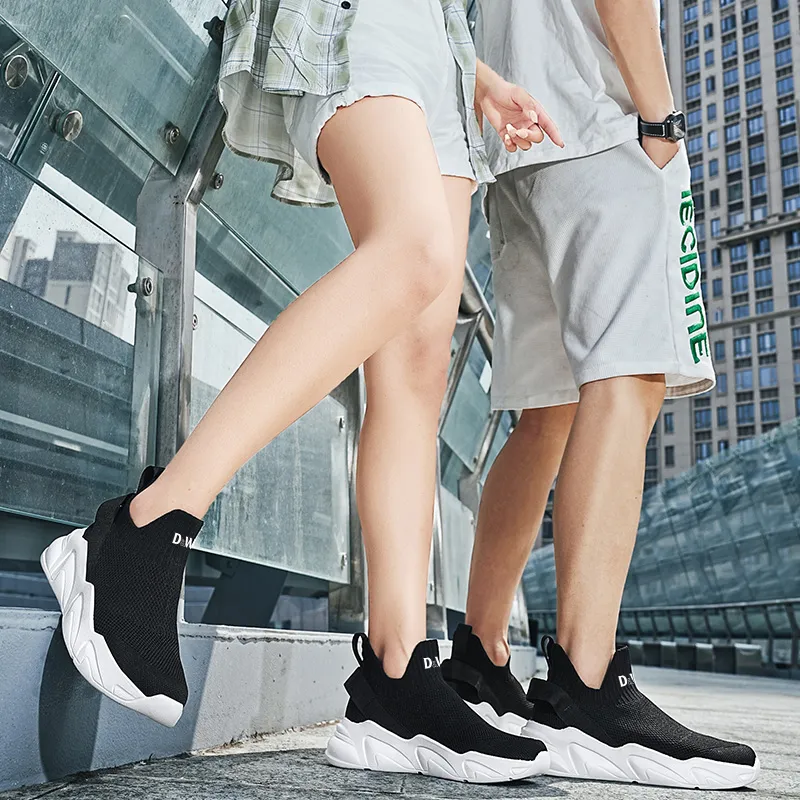 D&W Low Top Casual Shoes Unisex-9