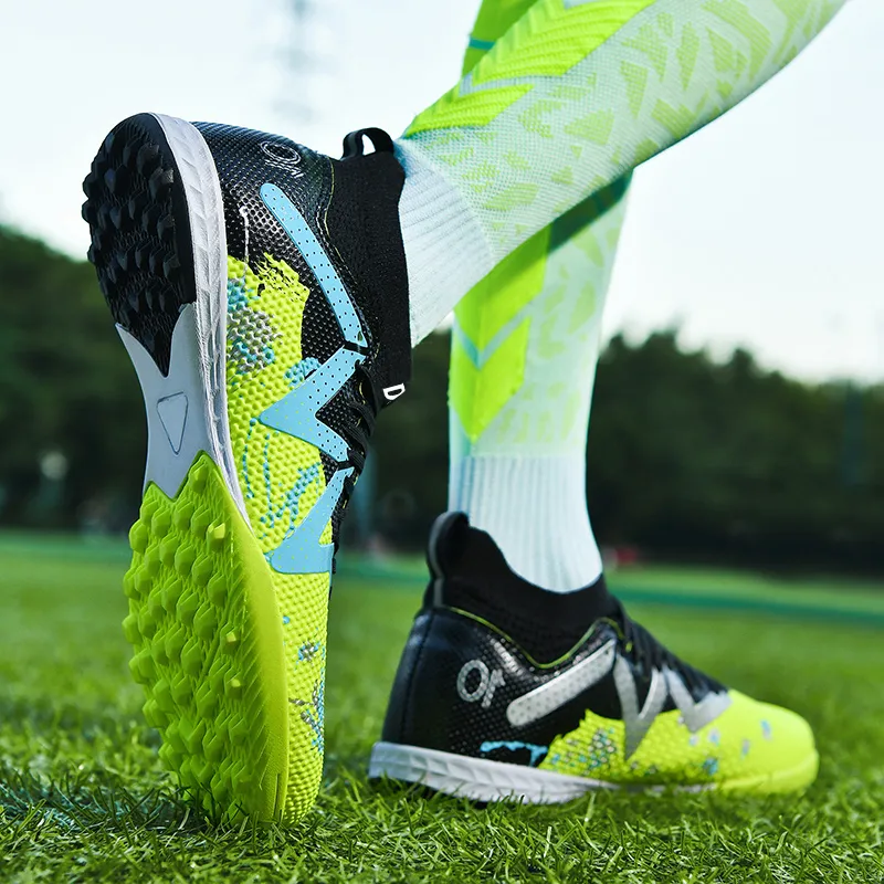 D&W Anti Slip Wear Resistant Soccer Shoes Men's-16