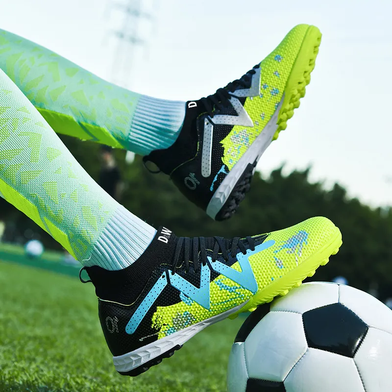 D&W Anti Slip Wear Resistant Soccer Shoes Men's-17