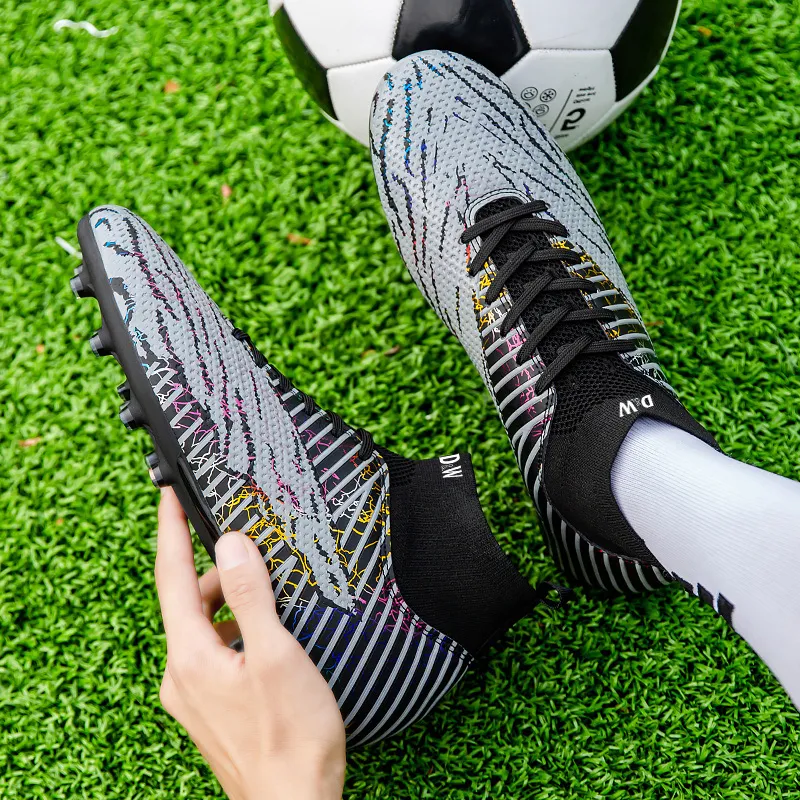 D&W Anti Slip Wear Resistant Soccer Shoes Men's-6