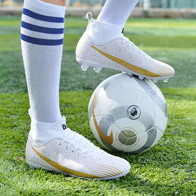 D&W Anti Slip Wear Resistant Soccer Shoes Unisex-2
