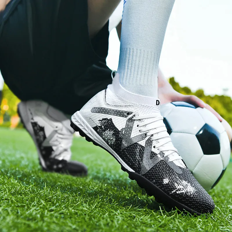 D&W Anti Slip Wear Resistant Soccer Shoes Men's-10