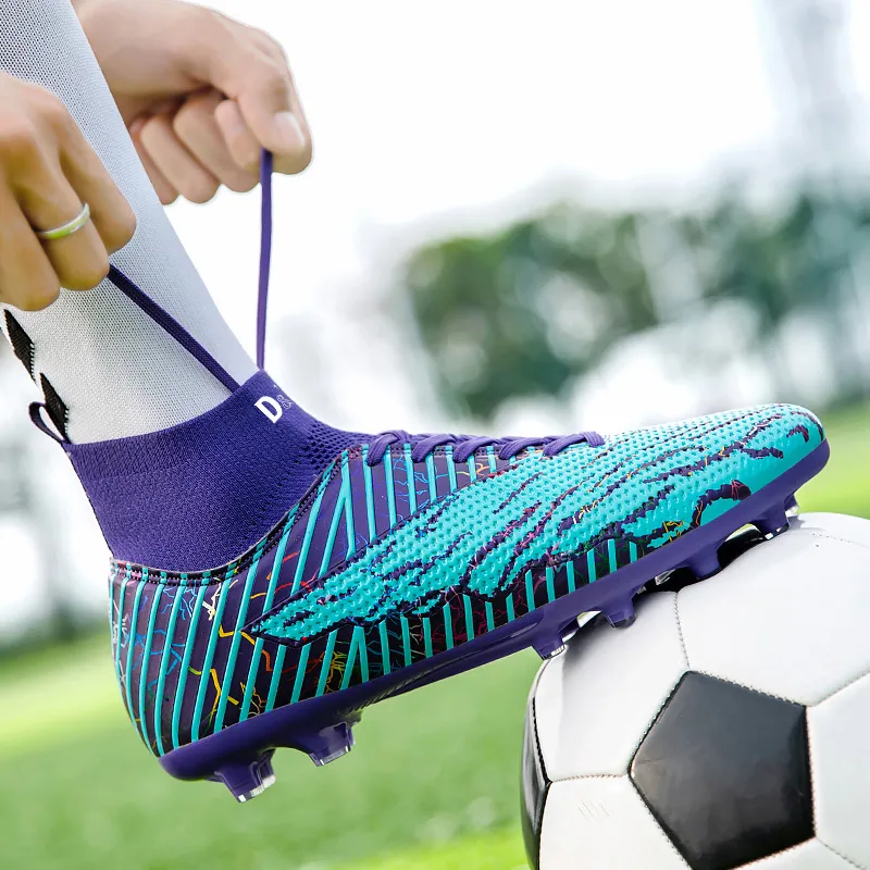 D&W Anti Slip Wear Resistant Soccer Shoes Men's-19
