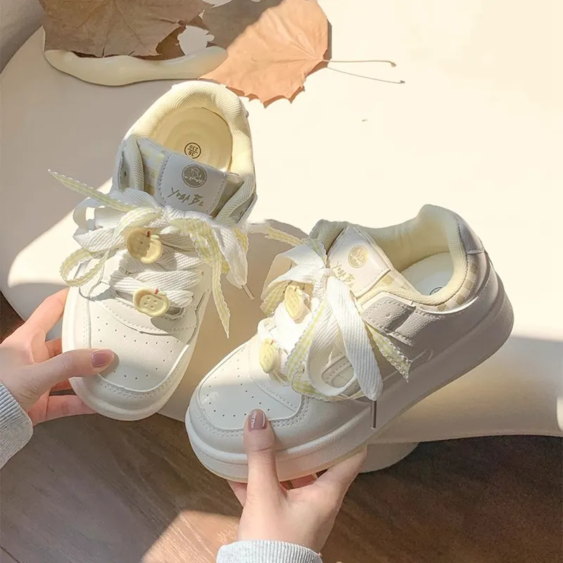 Boldi Kuki Low Top Skateboard Shoes Women's Box-8