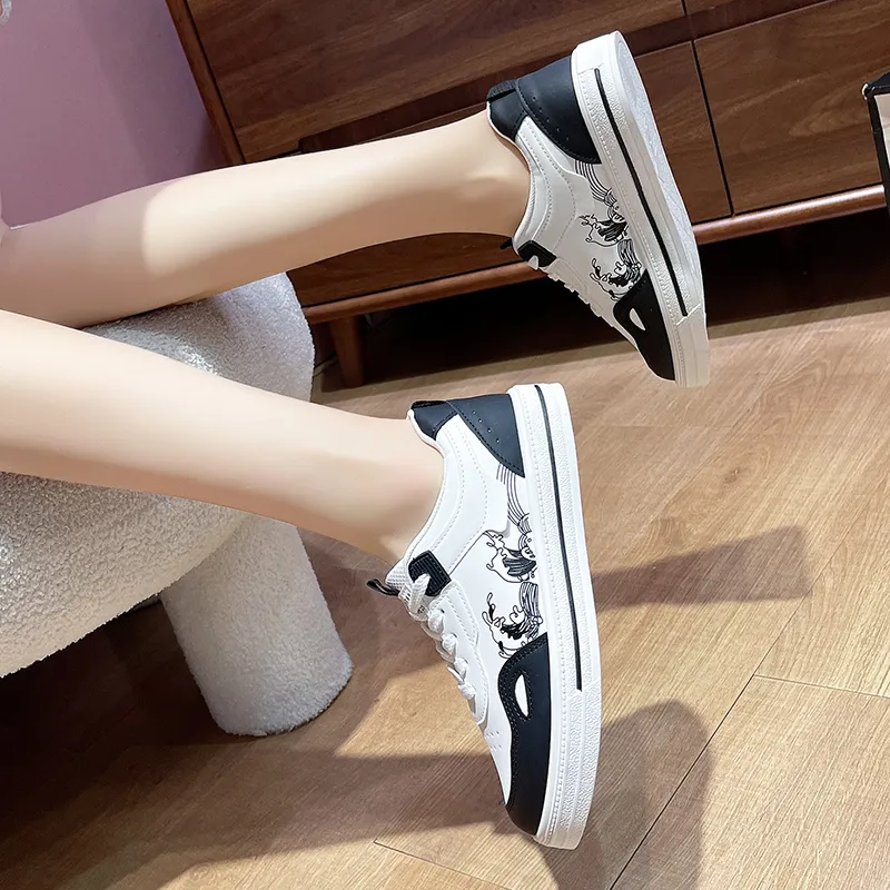 Boldi Kuki Low Top Skateboard Shoes Women's Black-5