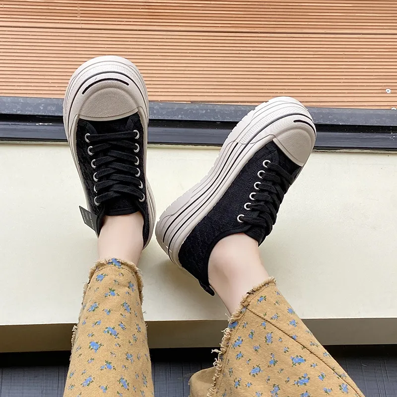 Boldi Kuki Low Top Skateboard Shoes Women's Box-6