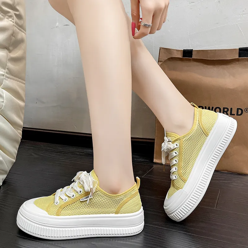 Boldi Kuki Low Top Skateboard Shoes Women's-10