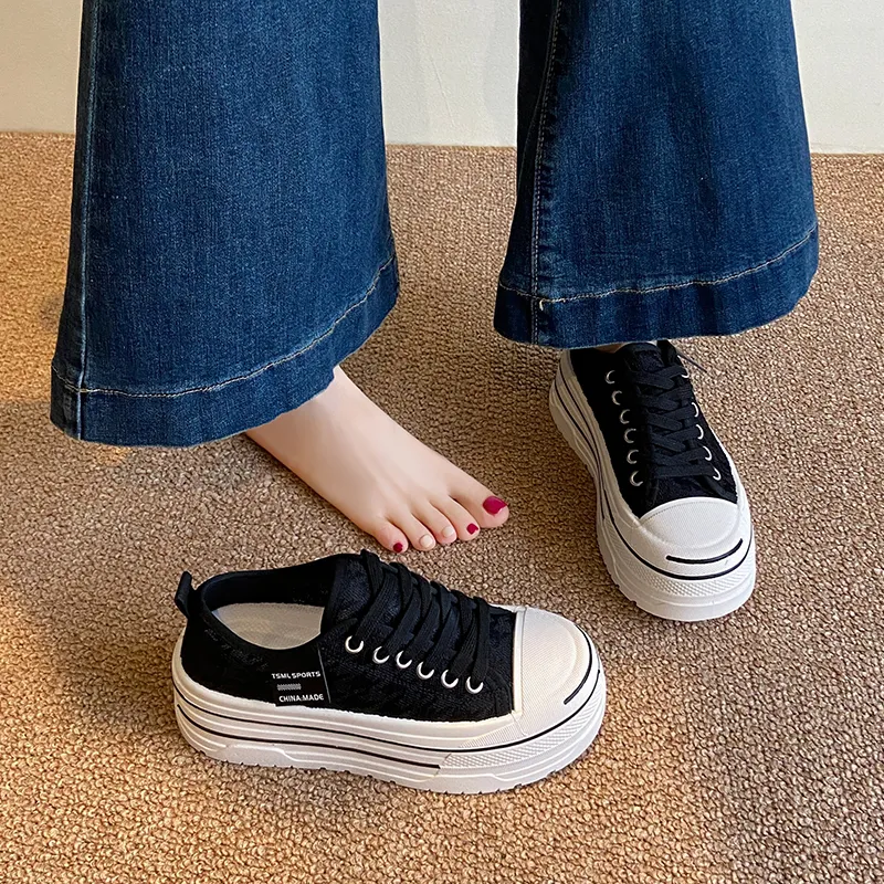 Boldi Kuki Low Top Skateboard Shoes Women's Box-15
