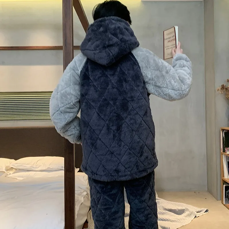 William Men Pajama Sets-1