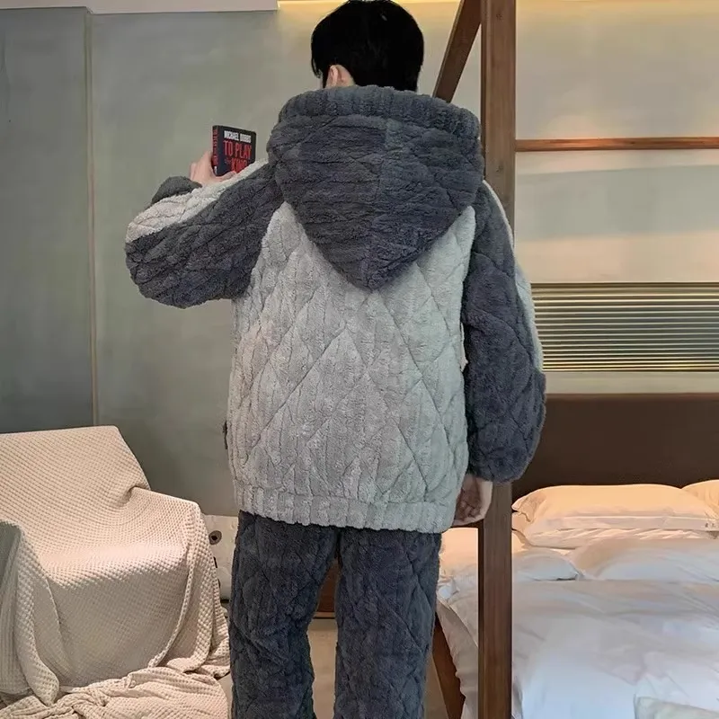 William Men Pajama Sets-1