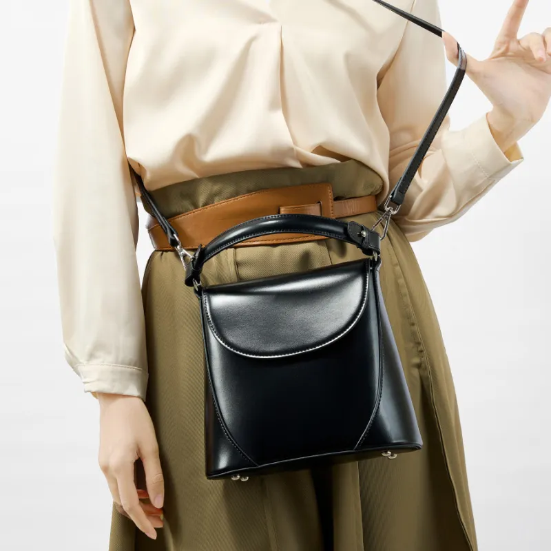Carnival Keep Cow Leather Handbag Regular Women's Multicolor-7