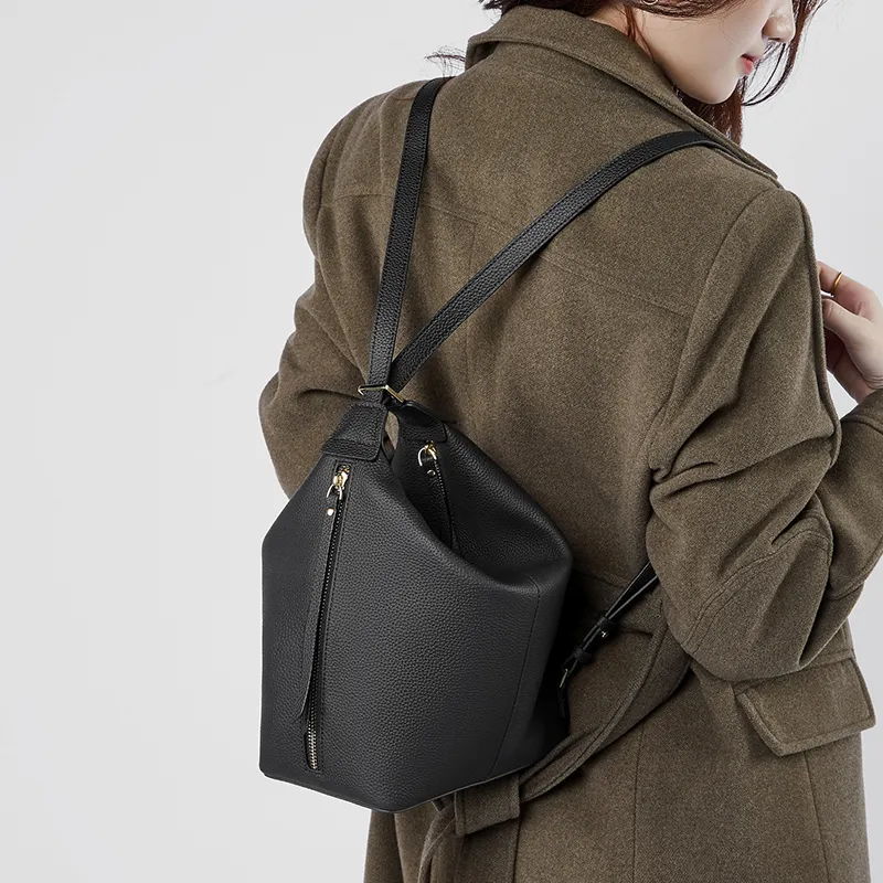 Carnival Keep Cow Leather Portable Backpack Shoulder Bag Regular Women's Elephant Gray/Black/Caramel-9