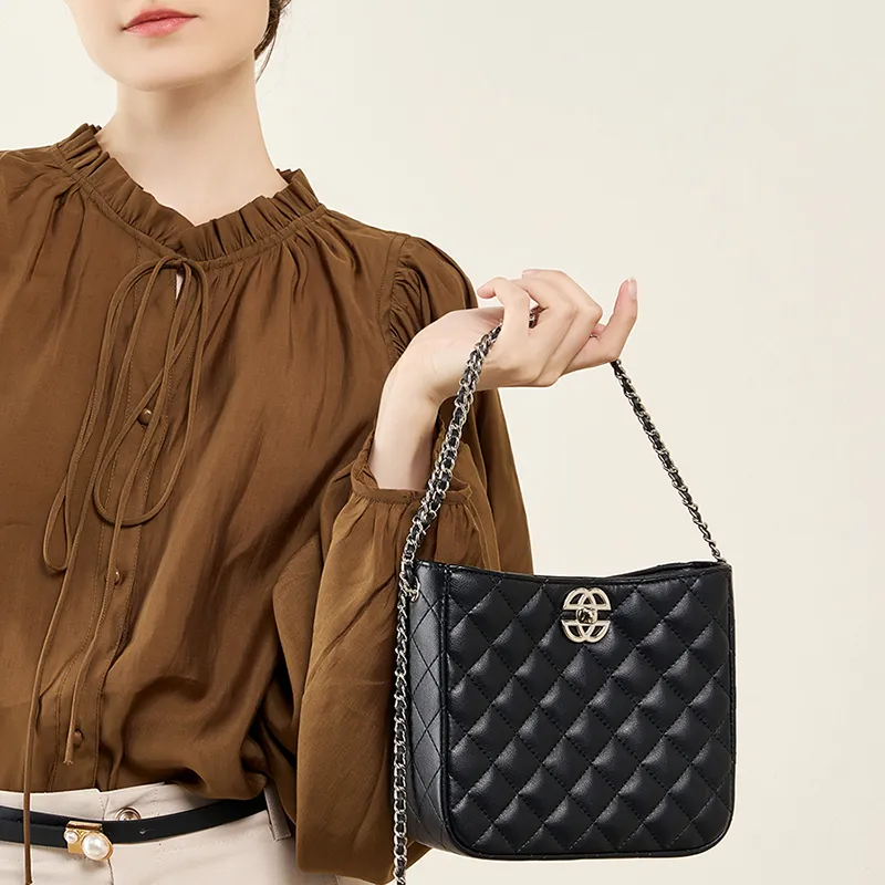 Carnival Keep Cow Leather Small Square Bag Crossbody Bags Shoulder Bags Regular Women's Ecru/Black-7