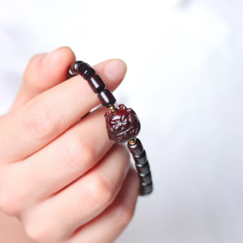 LINKY Laboratory Small Leaf Red Sandalwood Bracelets Unisex-2