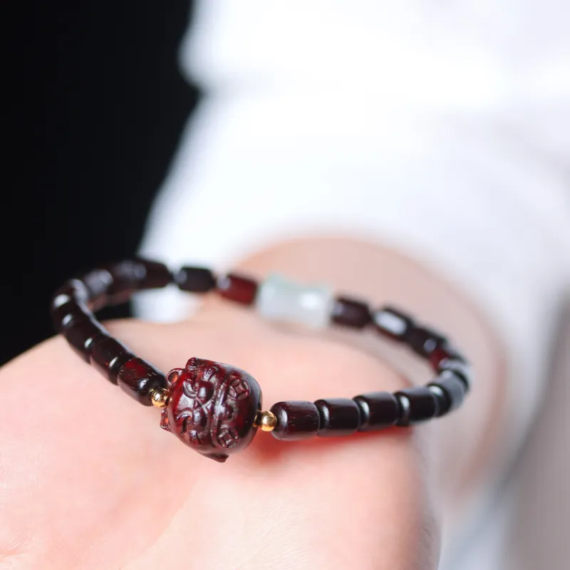 LINKY Laboratory Small Leaf Red Sandalwood Bracelets Unisex-3