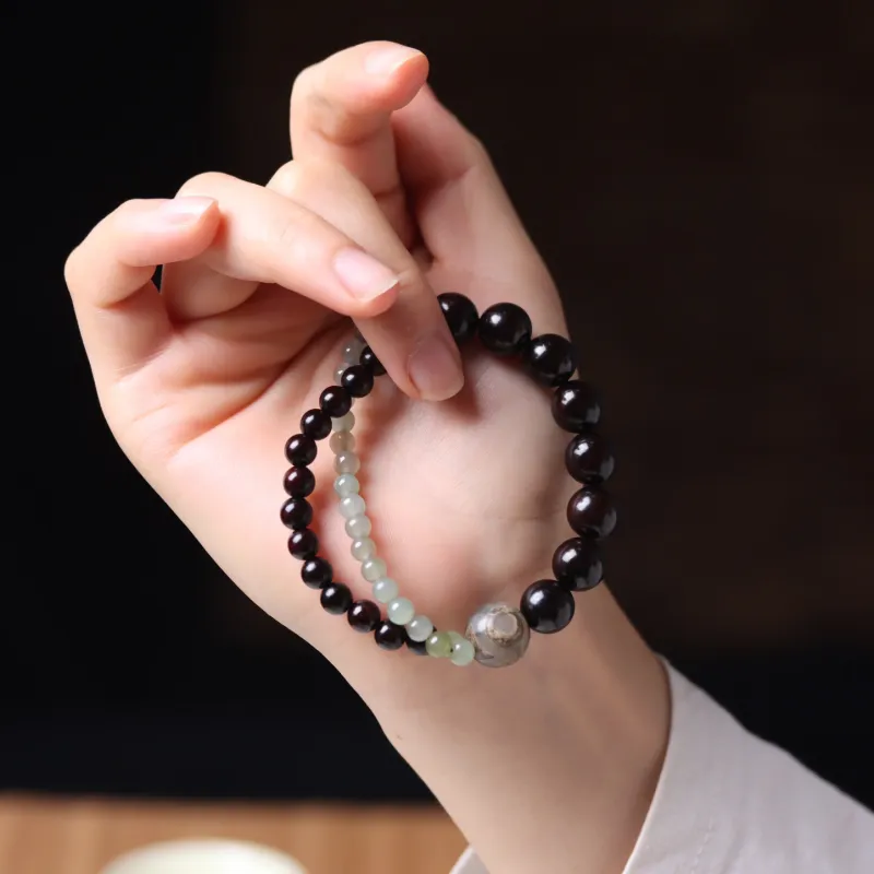 LINKY Laboratory Small Leaf Red Sandalwood Bracelets Unisex-1