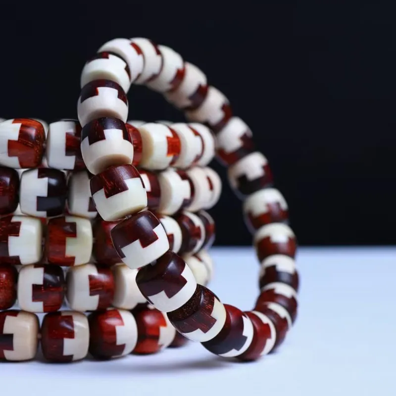 LINKY Laboratory Mammoth Bracelets Unisex-1