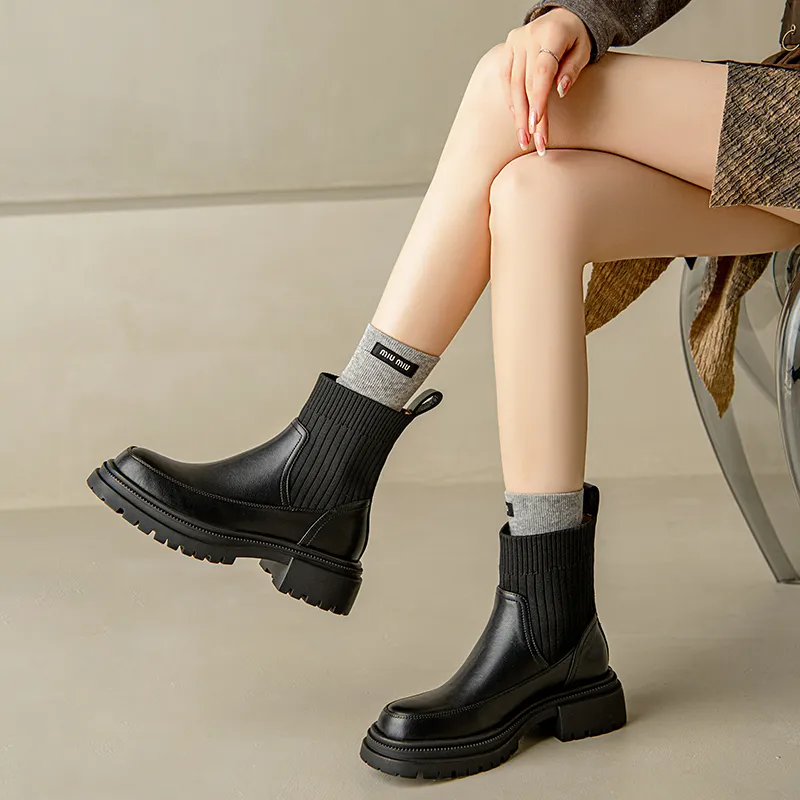 Ruby L Ankle Boots Women's Black-5
